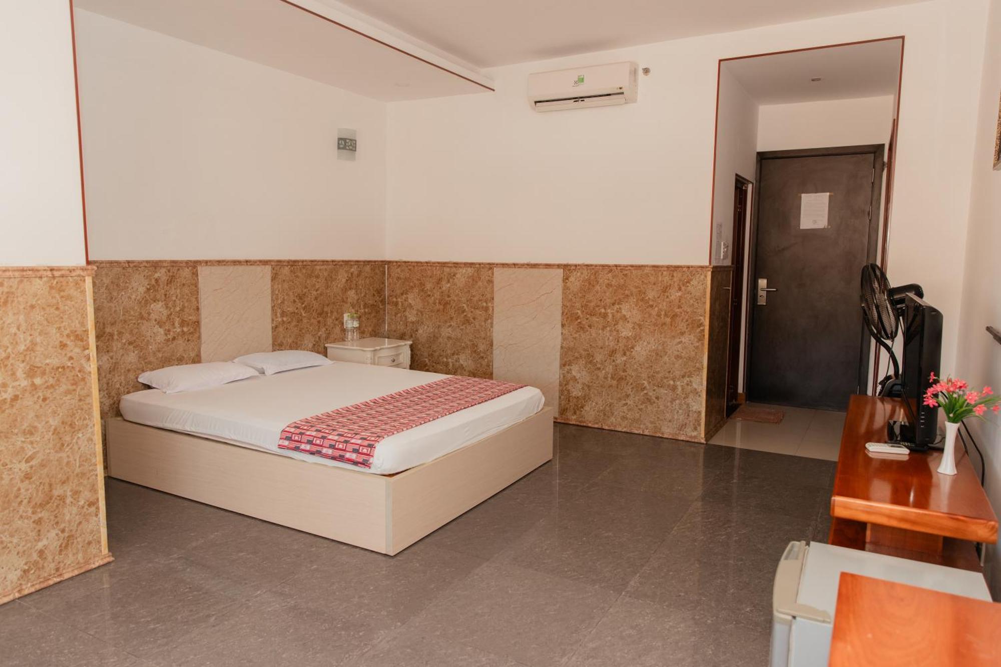 Khach San Son Thinh Hotel Vung Tau Exterior photo