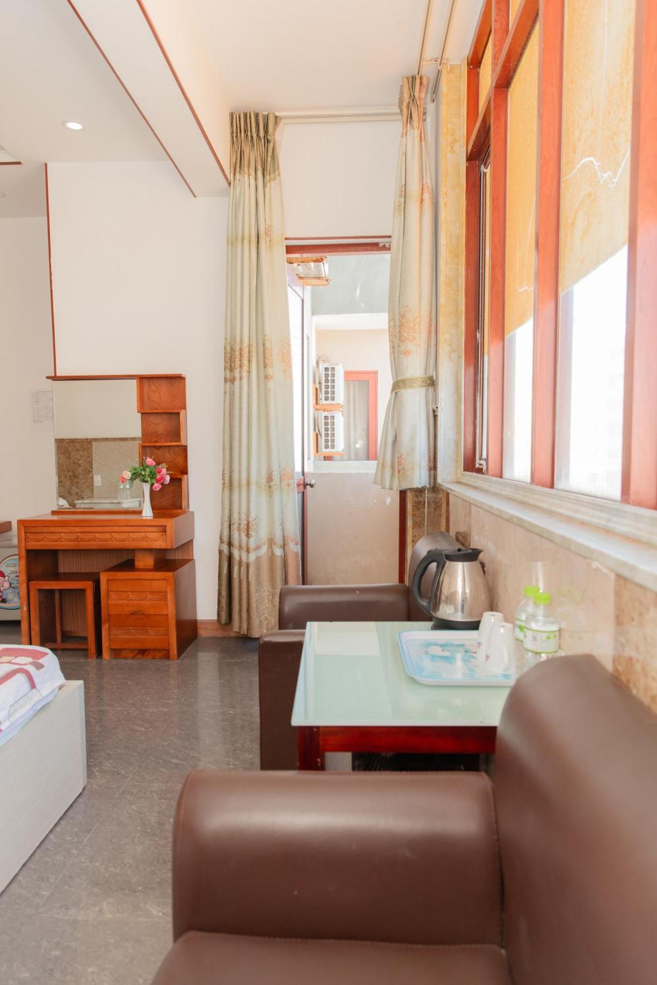 Khach San Son Thinh Hotel Vung Tau Exterior photo