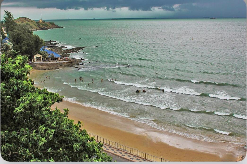 Khach San Son Thinh Hotel Vung Tau Exterior photo
